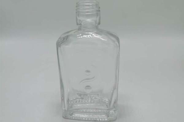 酒瓶定制為何這么受歡迎？